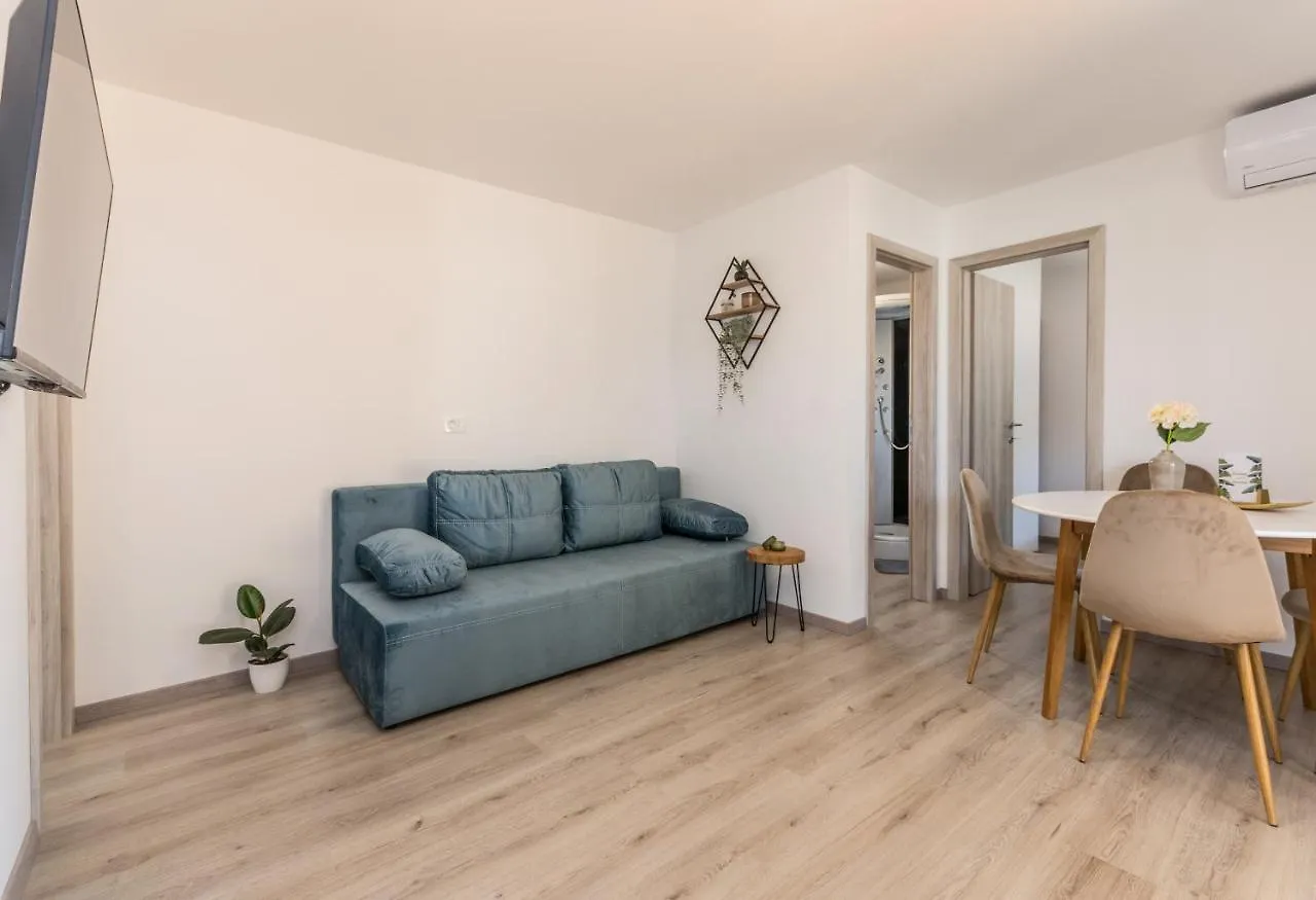 Villa Mobile House Mm Biograd Na Moru Сasa de vacaciones