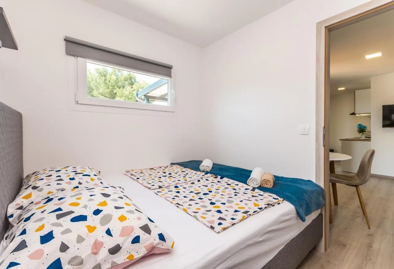 Villa Mobile House Mm Biograd Na Moru